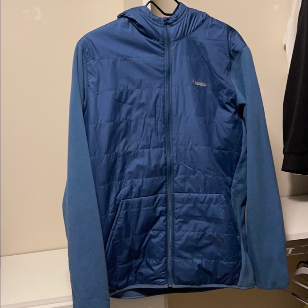 LIGHTLY WORN Columbia jacket